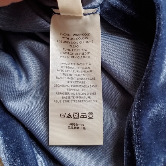 Free People Claudia Velvet puff sleeve Outerspace Top - Picture 6 of 10